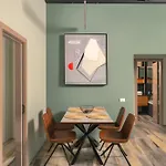 Lejlighed Arthomes *