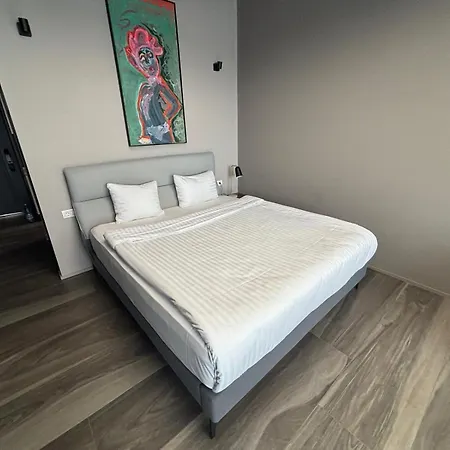 Appartement Arthomes *