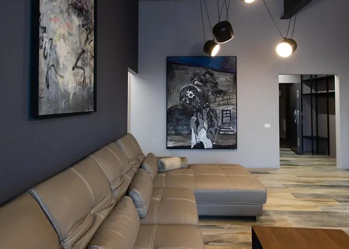 Arthomes Appartement *