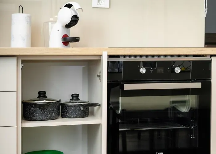 Arthomes تيميشورا